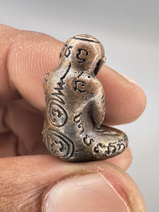 พระปิดตาหลวงพ่อดำ วัดใหม่ นภาราม รุ่นสมปรารถนา 7