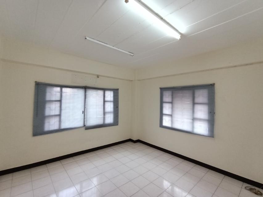 ขายอาคารพาณิชย์ 3ชั้นครึ่ง  ริมถนนเอกชัย 109 ถนนเมน ทำเลค้าขาย เขตบางบอน จังหวัดกรุงเทพมหานคร 5