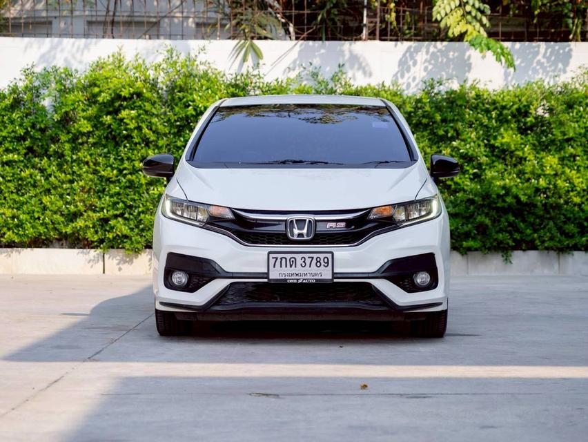 Honda jazz 1.5 RS ปีจด 2018 ♨️ #ประกันเครื่องเกียร์3ปี3หมื่นkm♨️ รูปที่ 6