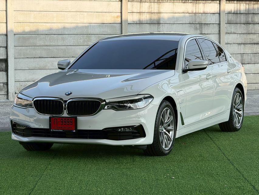✅BMW 530e ELITE (Plug-in Hybrid) ปี ✅2019 สีขาว รูปที่ 2