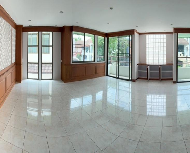 ให้เช่าอาคาร / Home Office 4 ชั้น / ทำเล ทาวน์ อิน ทาวน์ / ถนนศรีวรา / อาคารปรับปรุงใหม่ / แอร์ 4 เครื่อง / พื้นที่ใช้สอยกว่า 500 ตารางเมตร  8