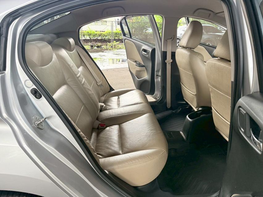 ขายรถ Honda City 1.5V+ ปี 2016 สีเทา เกียร์ออโต้ 10