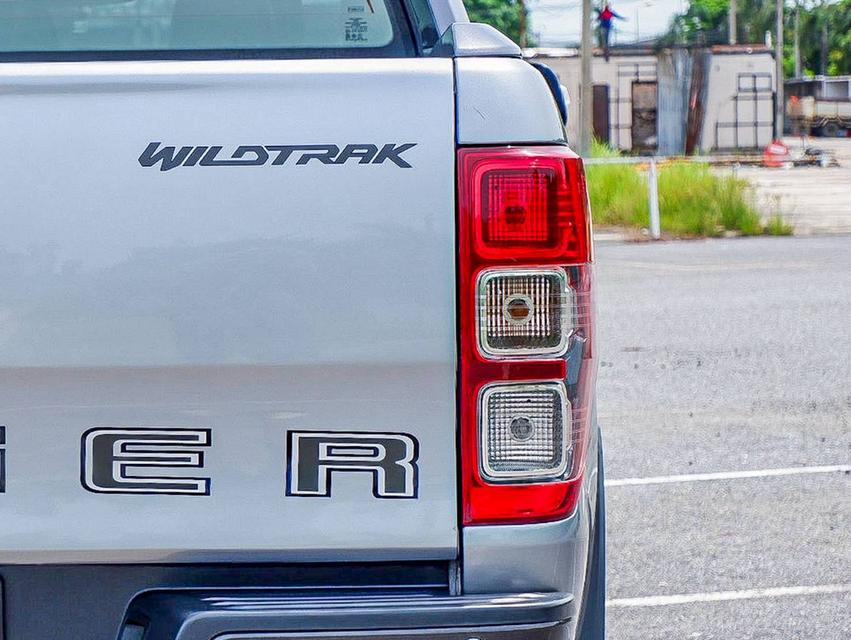 FORD RANGER Double cab Wildtrak 2.0L Bi-Turbo 4x2 10AT สีเทา ปี 2020 12