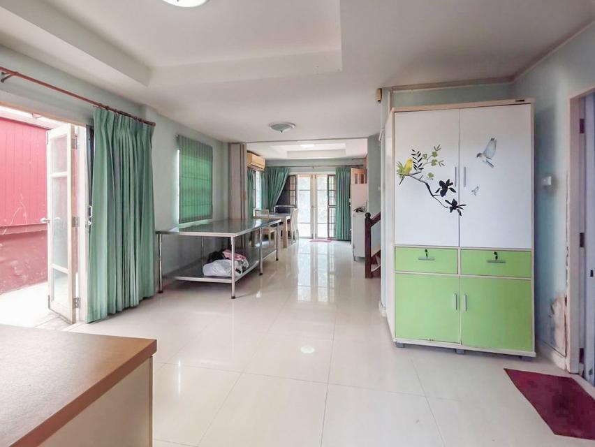 ขายบ้านแฝดมือสองนนทบุรี โครงการ ชวนชื่น ปิ่นเกล้า-วงแหวน (Chuanchuen Pinklao-Wongwaen) ใกล้รถไฟฟ้าสายสีม่วงสถานีตลาดบางใหญ่ 5