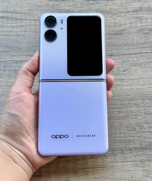 รีบขาย Oppo Find N2 Flip