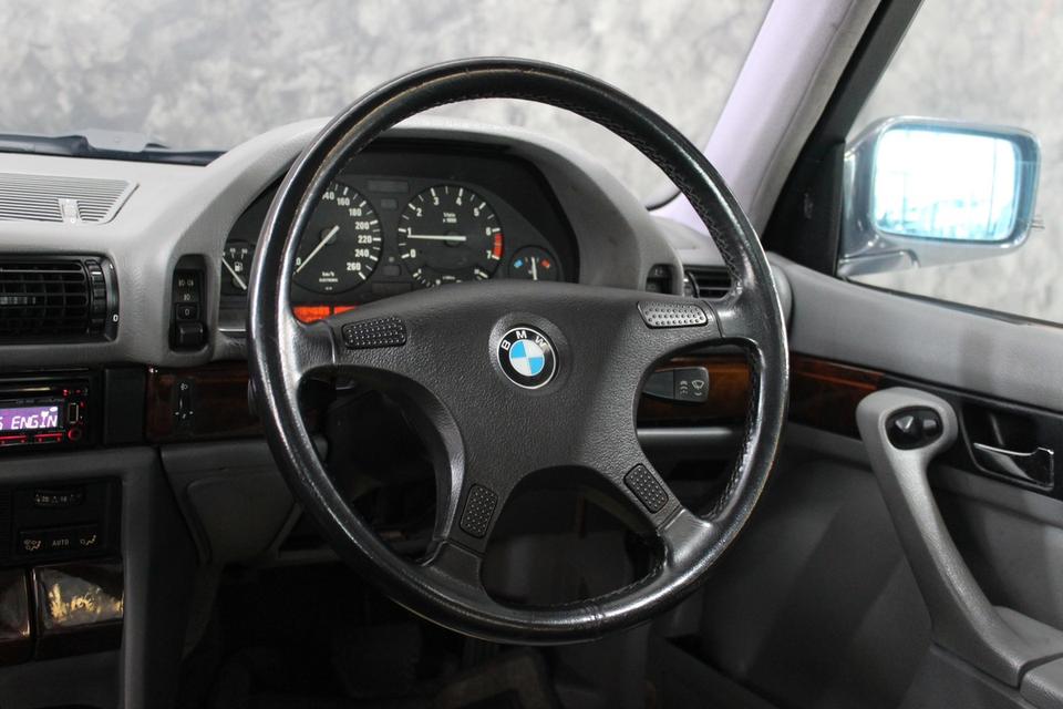 รหัสรถ JRS730 BMW 730ia ปี 1993 มือเดียวป้ายแดง คมกริบ 9