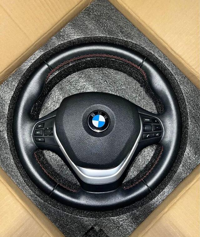 พวงมาลัย BMW F30