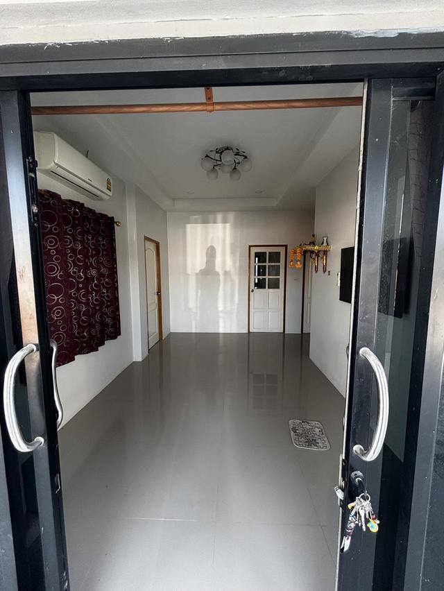 บ้านเดี่ยวพร้อมอยู่มือสอง 3 ห้องนอน 2 ห้องน้ำ 12