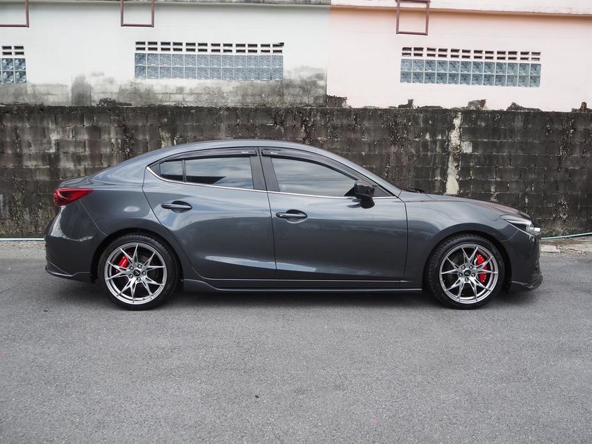 MAZDA MAZDA3 2.0 S ปี 2019 5