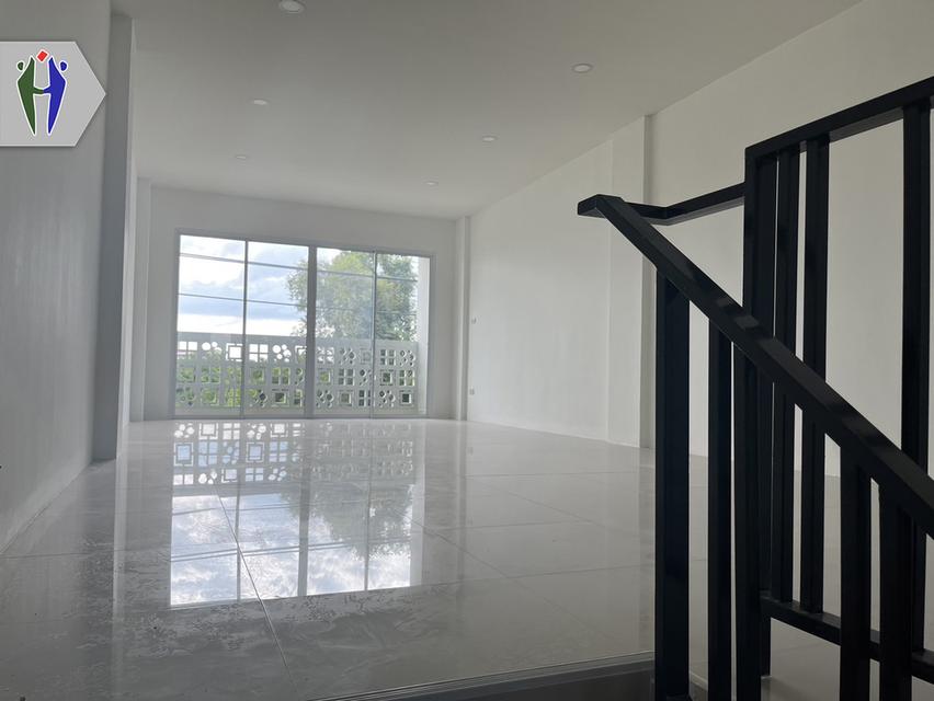 อาคารพาณิชย์ สร้างใหม่ ให้เช่า ซอยสยามคันทรีคลับ พัทยา 9