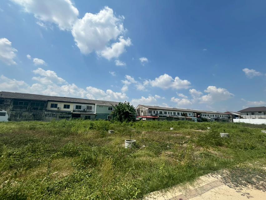 ขายที่ดิน 3 ไร่ 1 งาน 47 ตารางวา ถนนคู่ขนานกาญจนาภิเษก คู้บอน 6 แยก 4 กรุงเทพ 3