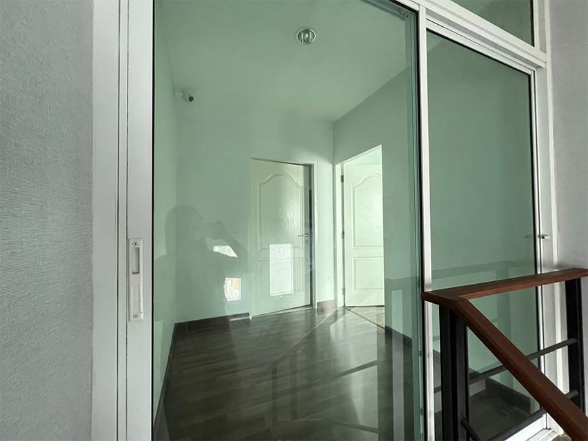 ทาวน์โฮม 3.5 ชั้น หมู่บ้านธารา ราชพฤกษ์-ปิ่นเกล้า 9