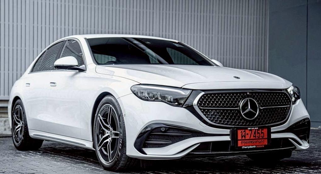 Mercedes-Bemz E220d AMG Line (Lanuch Edition)