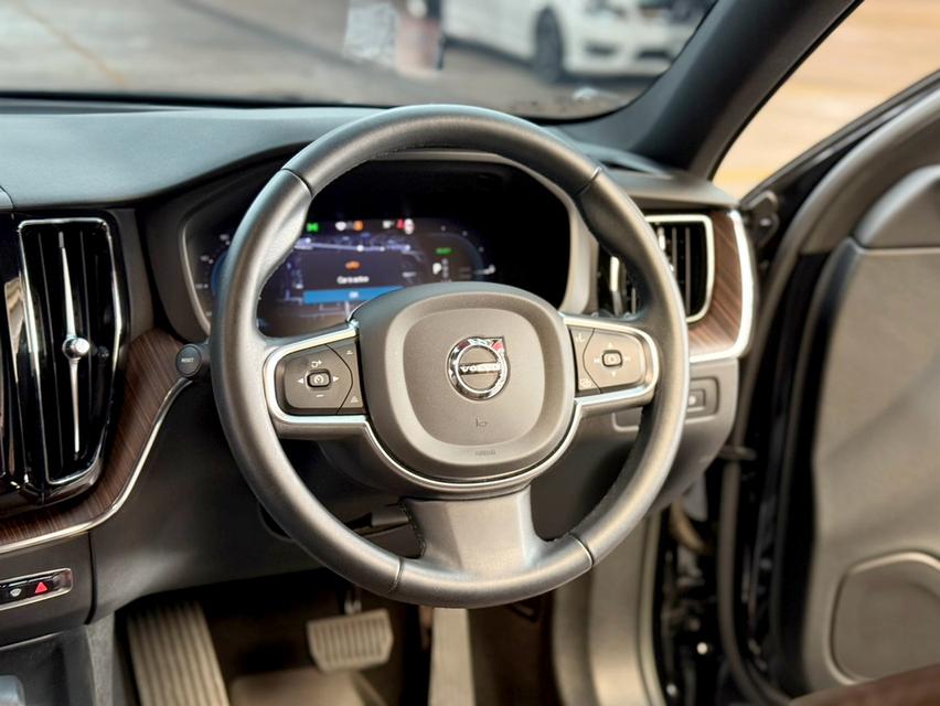 VOLVO XC60 2.0 Recharge Plus T8 AWD ปี 2023 รูปที่ 7