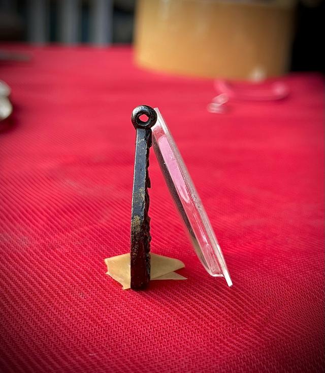 เหรียญเจ้าสัว รุ่น2 วัดกลางบางแก้ว นวโลหะ ปี35 พิมพ์ซุ้มกระจัง 4