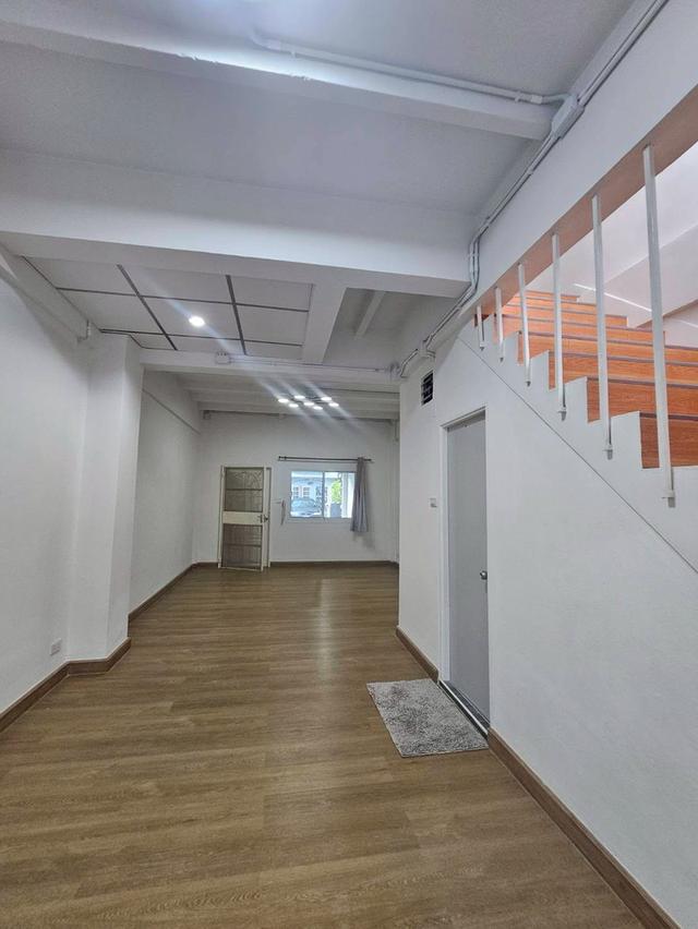 ขายทาวน์เฮาส์ 2 ชั้น หมู่บ้านปรีชา 8 บ้านรีโนเวทใหม่พร้อมอยู่ ราคาดีมาก (N.1936) 8