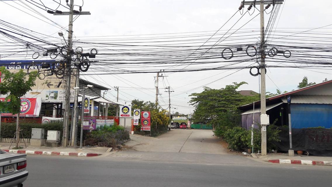 ที่ดิน ทรงสวย ขนาดพอดี สร้างบ้าน อาคารสำนักงาน อยู่ถนนเพิ่มสิน เข้าซอยแค่ 250 เมตร  8