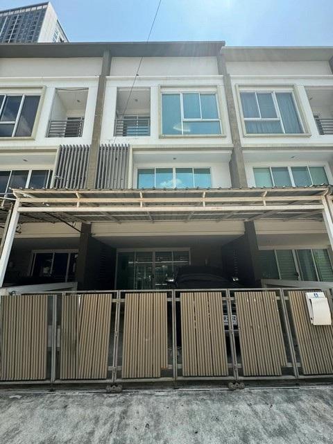 PP468 ขายทาวน์โฮม 3 ชั้น ***พร้อมผู้เช่า โครงการ ลุมพินี ทาวน์ เรสซิเดนซ์ ลาดพร้าว สเตชั่น LUMPINI TOWN RESIDENCE LADPRAO STATION ลาดพร้าว 21 ใกล้ MRT 1