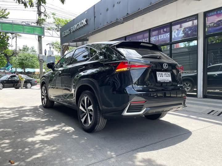 ขาย Lexus NX 300h 4