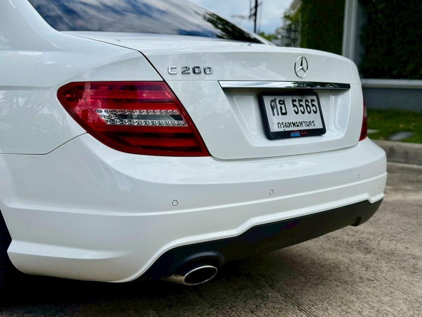 รหัสรถ AVA5565  🌈 Mercedes Benz C200 Edition C Sport AMG W204 รุ่นพิเศษ (หายาก) ตัวสุดท้าย ปี 2014 7