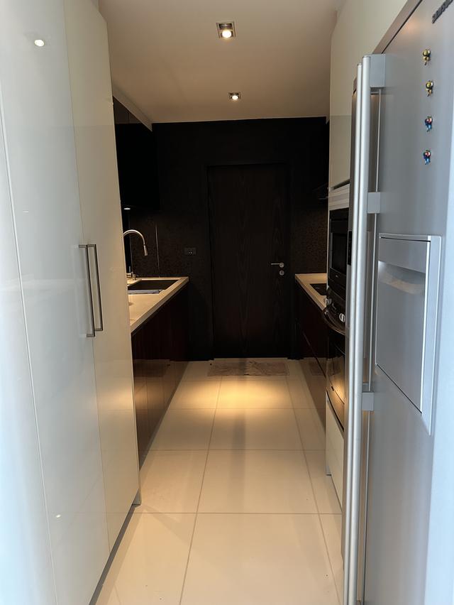 คอนโดเดอะแพลทินั่ม แฟชั่นมอล์ล 11