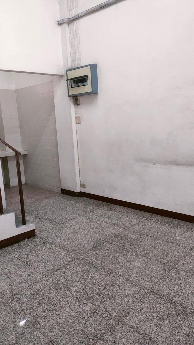 อาคารพาณิชย์นวมินทร์ 28 13