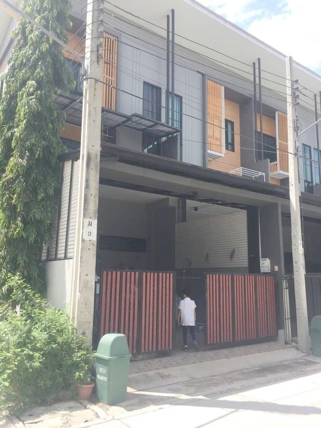 เช่า / ขาย Eco Space เกษตร นวมินทร์ บ้านมุม ต่อเติมหน้าบ้าน หลังบ้าน 1