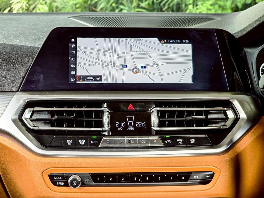ขาย BMW 320d Sport ปี20 8