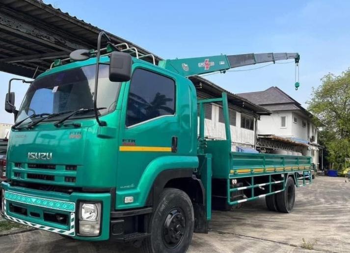 รถบรรทุก ISUZU 6 ล้อกะบะเหล็กติดเครน TADANO