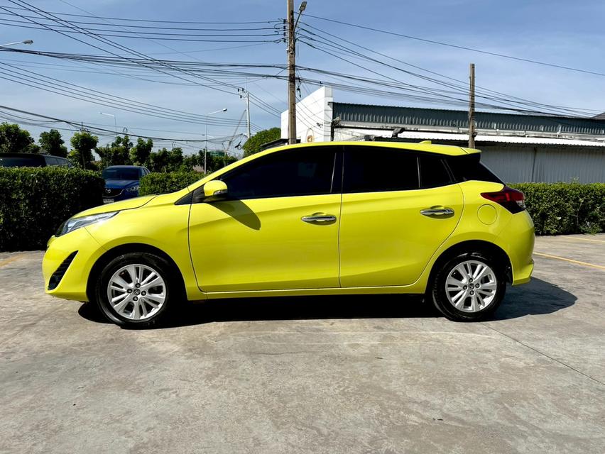 toyota yaris 1.2 G ปี 2019รถบ้าน น็อตหน้า-หลังไม่เคยขยับ 2