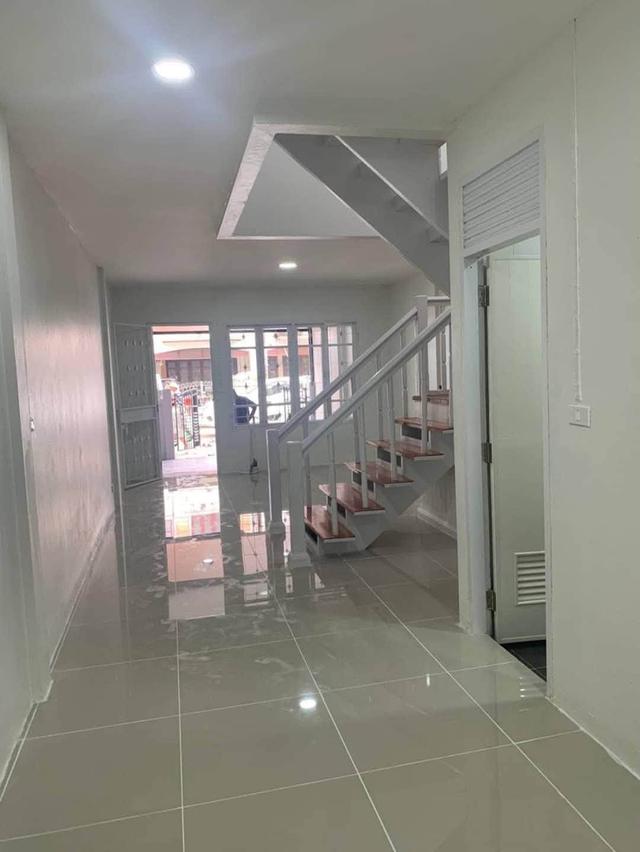 👨‍👩‍👧‍👦🏡 บ้านปลอดภัย น้ำไม่ท่วม ลงตัวสำหรับครอบครัวเริ่มต้น 🏡👨‍👩‍👧‍👦 ทาวน์เฮาส์ 2 ชั้น เนื้อที่ 18 ตร.ว. หมู่บ้านบุศรินทร์ ถนนพหลโยธิน 54/1 6