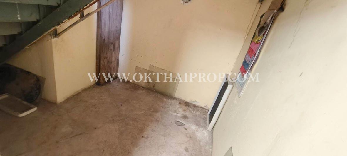 บ้านแฝด หมู่บ้านพฤกษา 3 ถนนวัดลาดปลาดุก บางบัวทอง 13