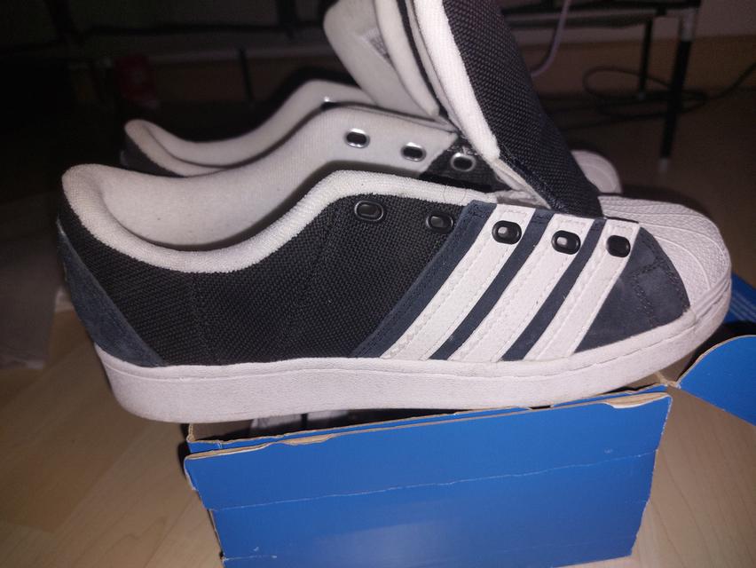 รองเท้า adidas Superstar supermodified