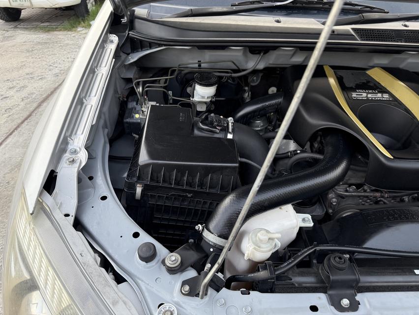 ขายตัด ISUZU D-MAX V-ROSS 2.5 Z 15