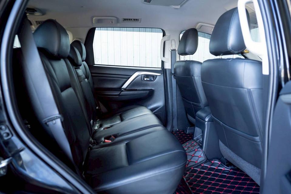 Mitsubishi Pajero 2.4GT ปี21 12