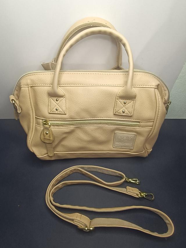 กระเป๋าสะพายไหล่ anello Mini Boston Leather สีครีมเบจ แท้ 100% รูปที่ 6