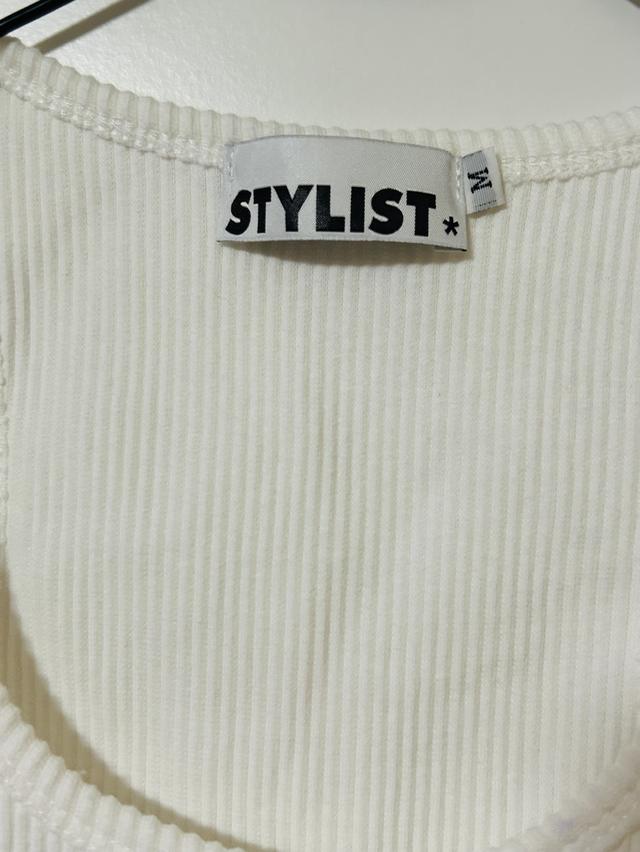 เสื้อกล้ามStylist คอยู เสื้อกล้าม 2