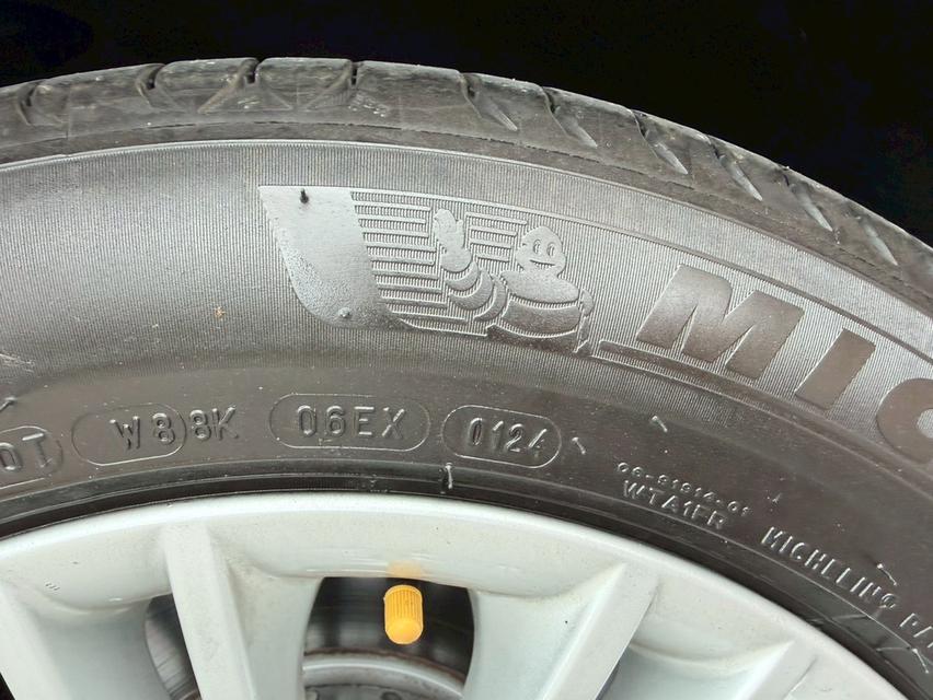 BMW 523i Highline ปี11 จด12รถสวยใช้น้อย เครื่องนิ่ง ช่วงล่างแน่น รถขับดีมาก จอดในร่มตลอด เจ้าของดูแลดี รับรองไม่ผิดหวัง 20