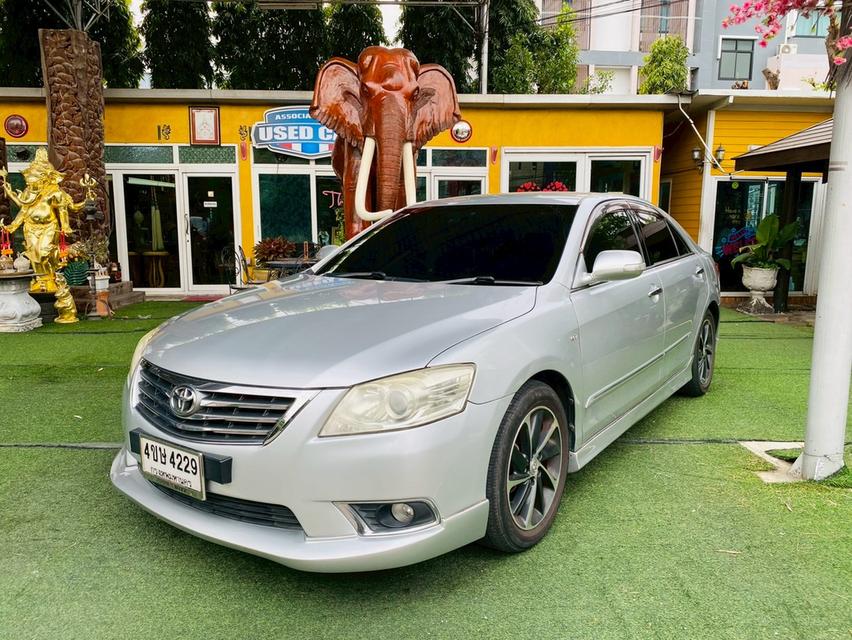 รถToyota Camry ตัว G เครื่อง2.0cc.ปี 2011 สีบรอนซ์เงิน เกียร์ ออโต้ เบนซิน + LPGถังโดนัท ~ รูปที่ 3