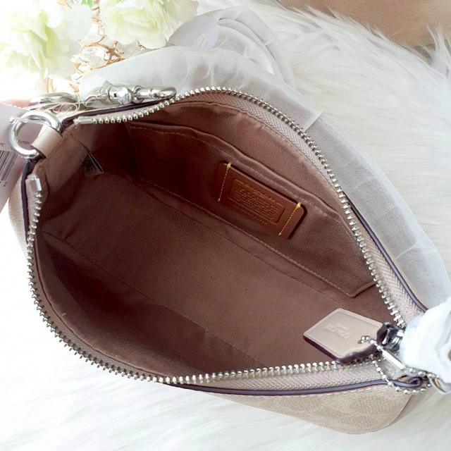 COACH Teri Shoulder Bag  6
