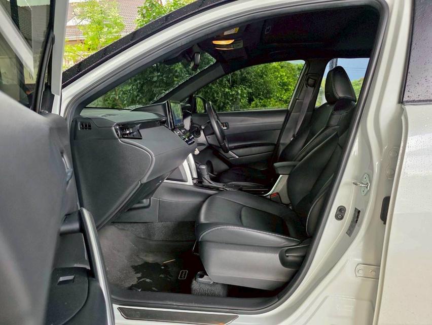 ขาย Toyoya Cross 1.8Hybrid GR Sport ปี22 14