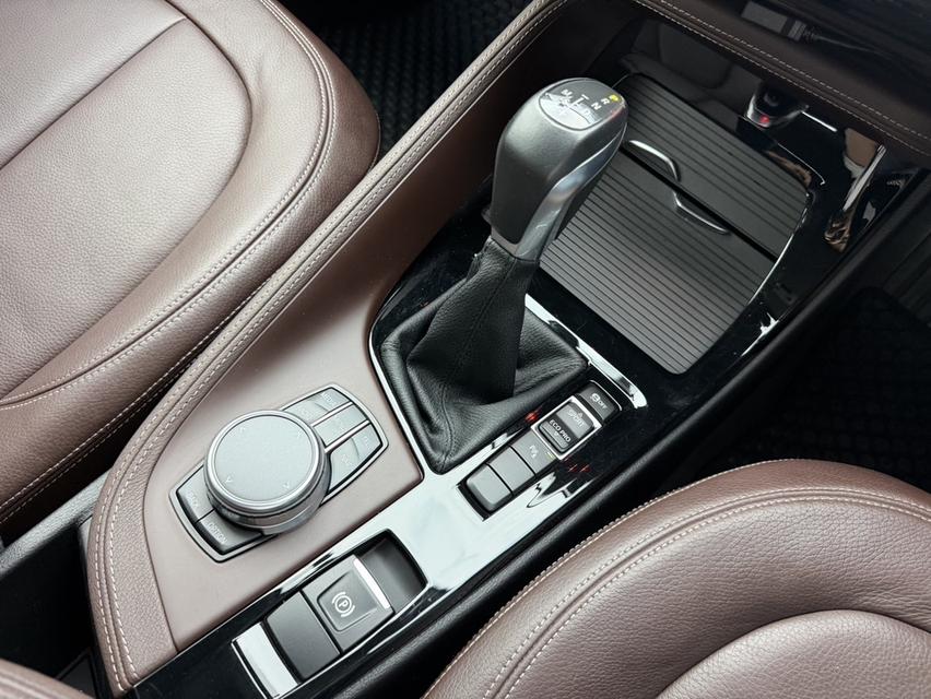 (แจ้วรหัสรถ AP6824) BMW X1 SDrive 1.8i  xLINE  ปี2017 รูปที่ 14
