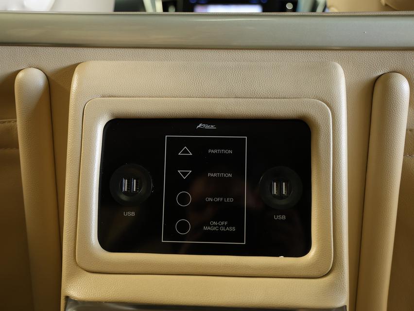 2020 Toyota ALPHARD 3.5 (ปี 15-23) Executive Lounge Van AT รูปที่ 15