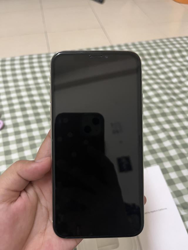 IPhone X 4