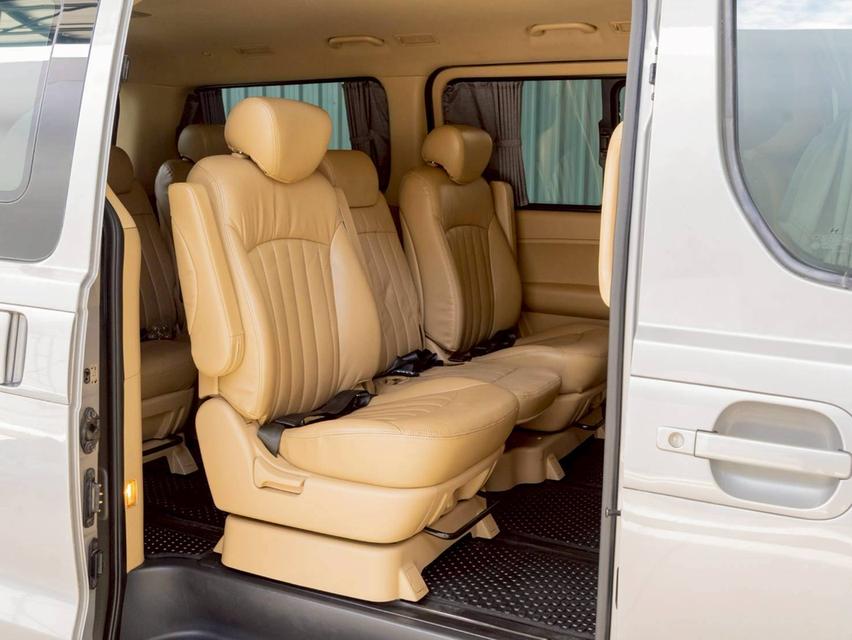 ขาย Hyundai H1 2.5Deluxe ปี13 13