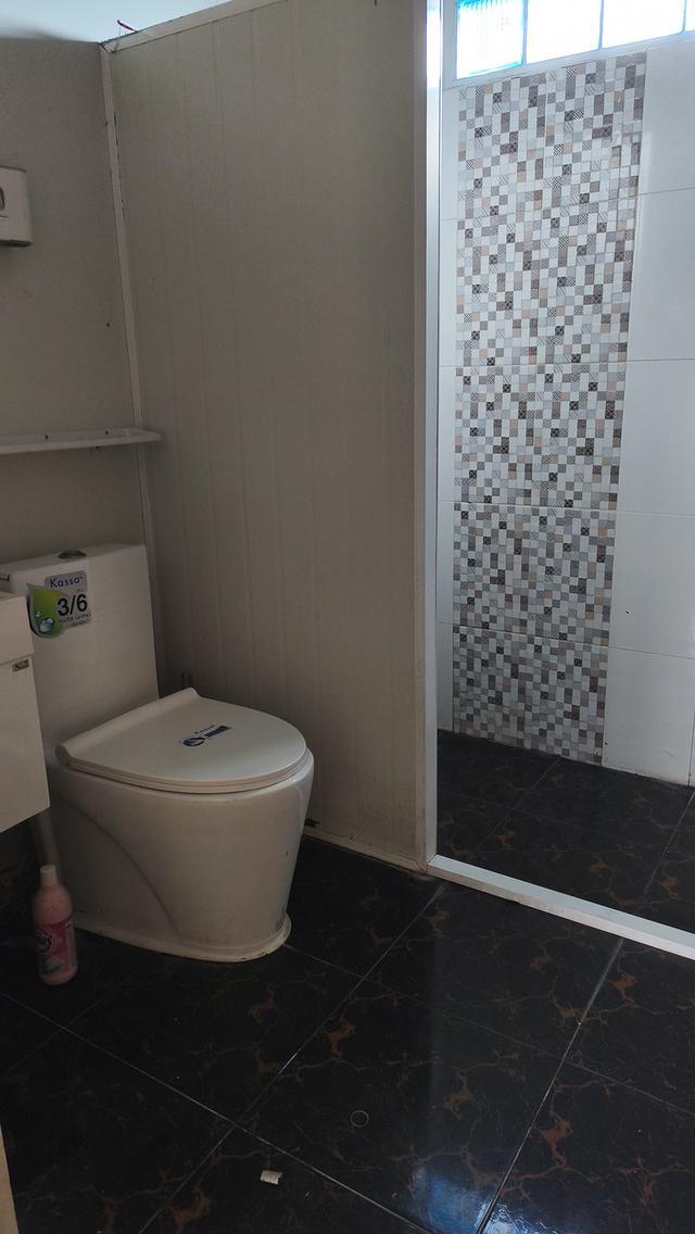 ด่วน....ถูก และ ดี รามอินทรา34 -ติดทางด่วน ขายที่ดิน42 ตรว แถมบ้าน !!!2 ชั้น 3น. 3 น 3 แอร์ 3จอดรถ /2.99 ลบ. 2