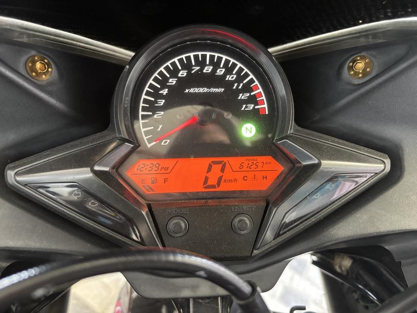 CBR150R 3