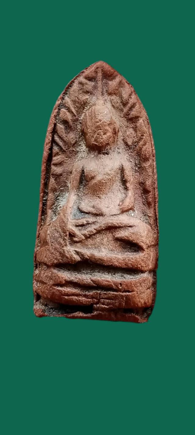 พระรอดกรุต้นลำใย2470สภาพสวย