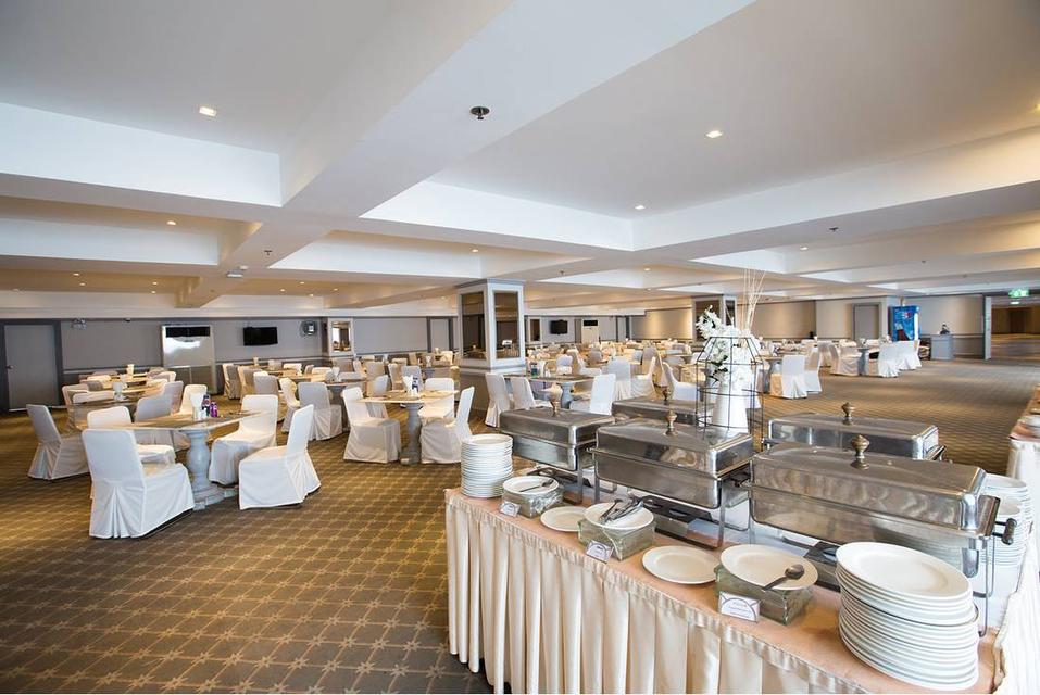 Weekly/Monthly Room Rentals at Imm Hotel Ladprao, Bangkapi, Bangkok. Excellent location near The Mall Bangkapi. 8