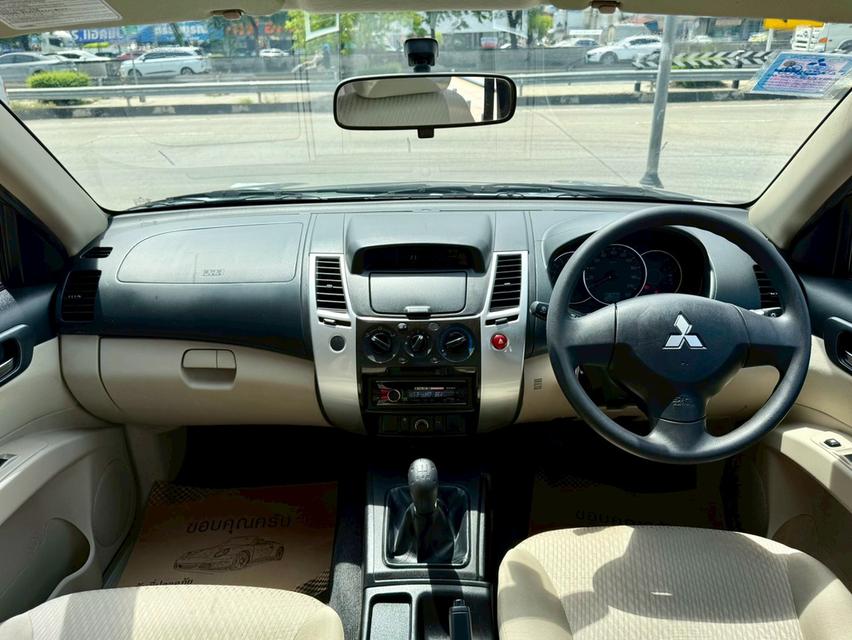 2015 MITSUBISHI PAJERO SPORT 2.4 GLS เบนซิน เกียร์ธรรมดา